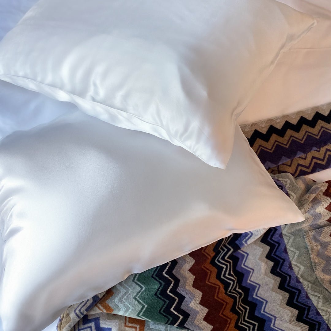 iGlow Silkeputetrekk - Calm White (Hvit) - iGlow.no