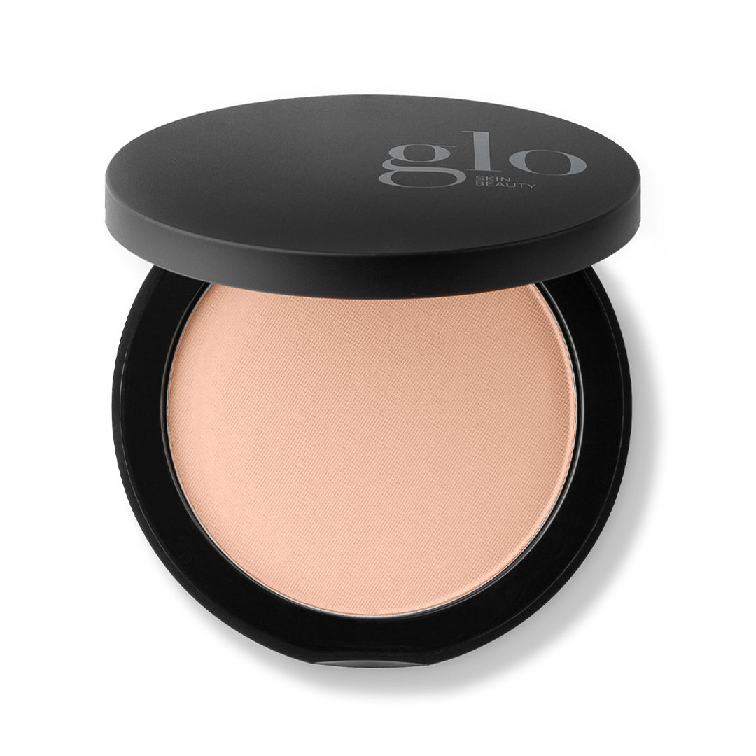 glo Skin Beauty - Pressed Base, Beige Medium - iGlow.no