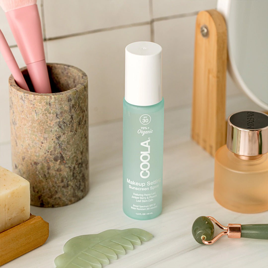 Coola - Makeup Setting Spray SPF30, 50ml - iGlow.no