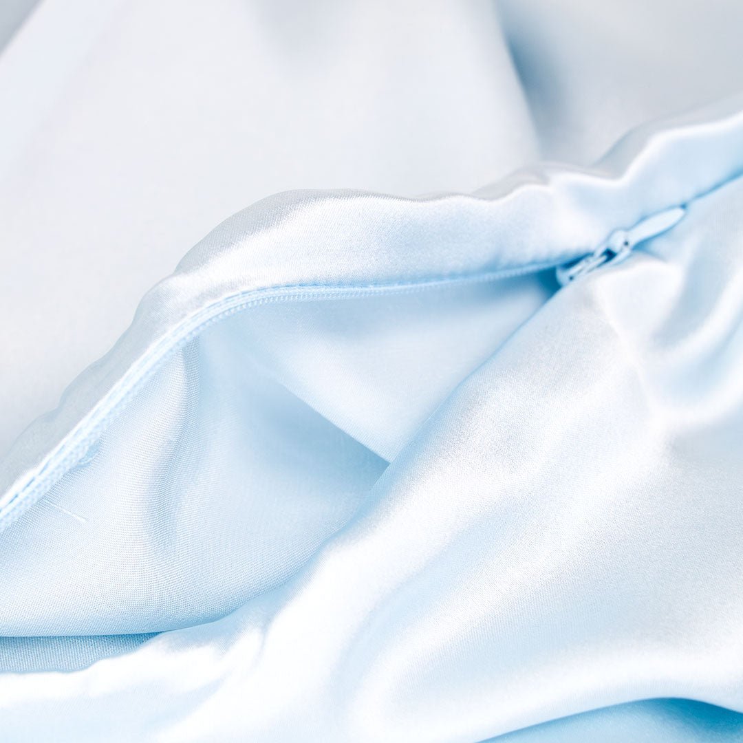 iGlow Silkeputetrekk, Blue Ice + Teddytøfler, Sweet Blue - iGlow.no