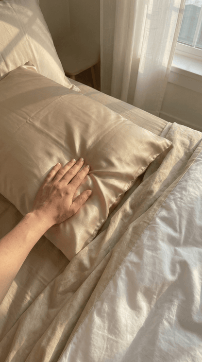 iGlow Silkeputetrekk - Champagne Dreams (Sjampanje) - iGlow.no