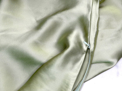 iGlow Silkeputetrekk, Tranquil Green &amp; Teddytøfler, Soft Cream - iGlow.no