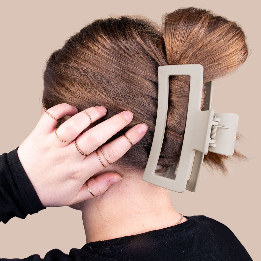 Stor Hårklype - Beige - iGlow.no